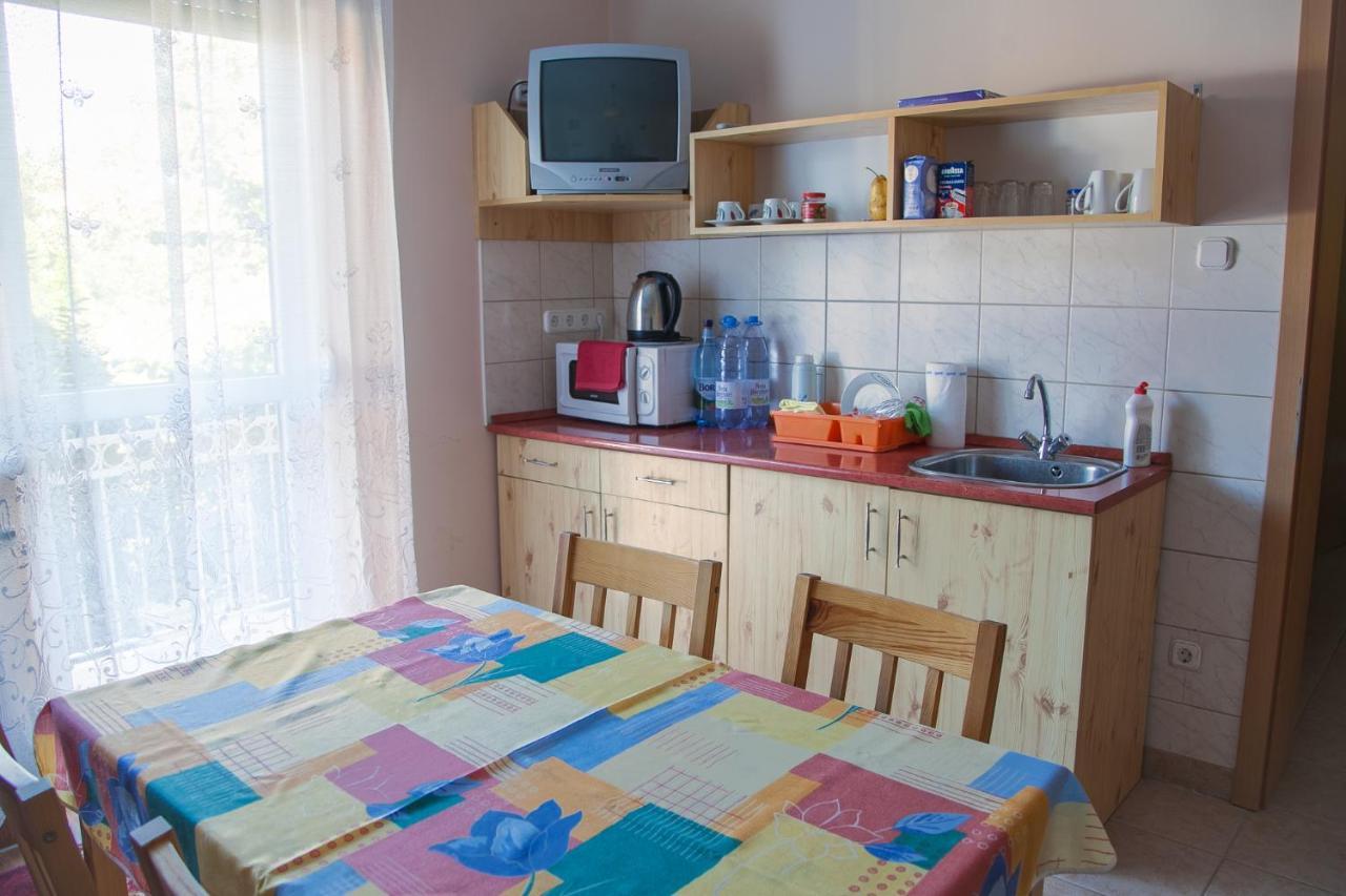 ハイデゥソボスロー Izabella Panzio Bed & Breakfast エクステリア 写真